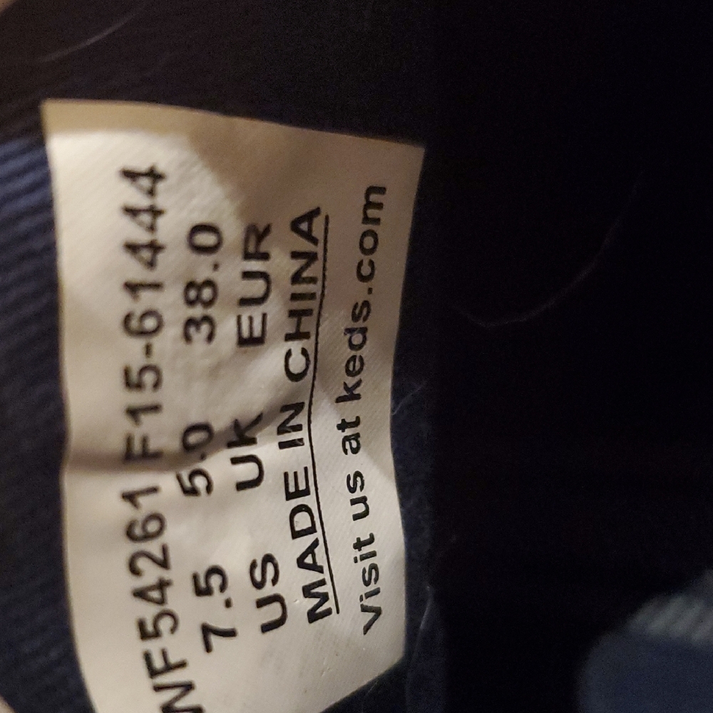 Women's Sequin Sneakers - Picture 3 of 6